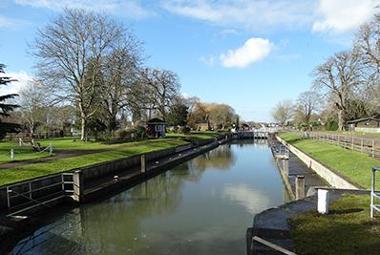 Penton Hook Lock