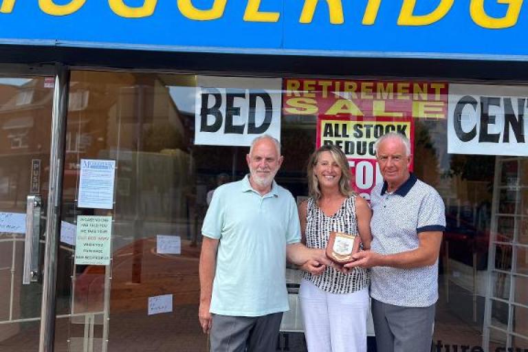 Cllrs Johanne Sexton with muggeridge